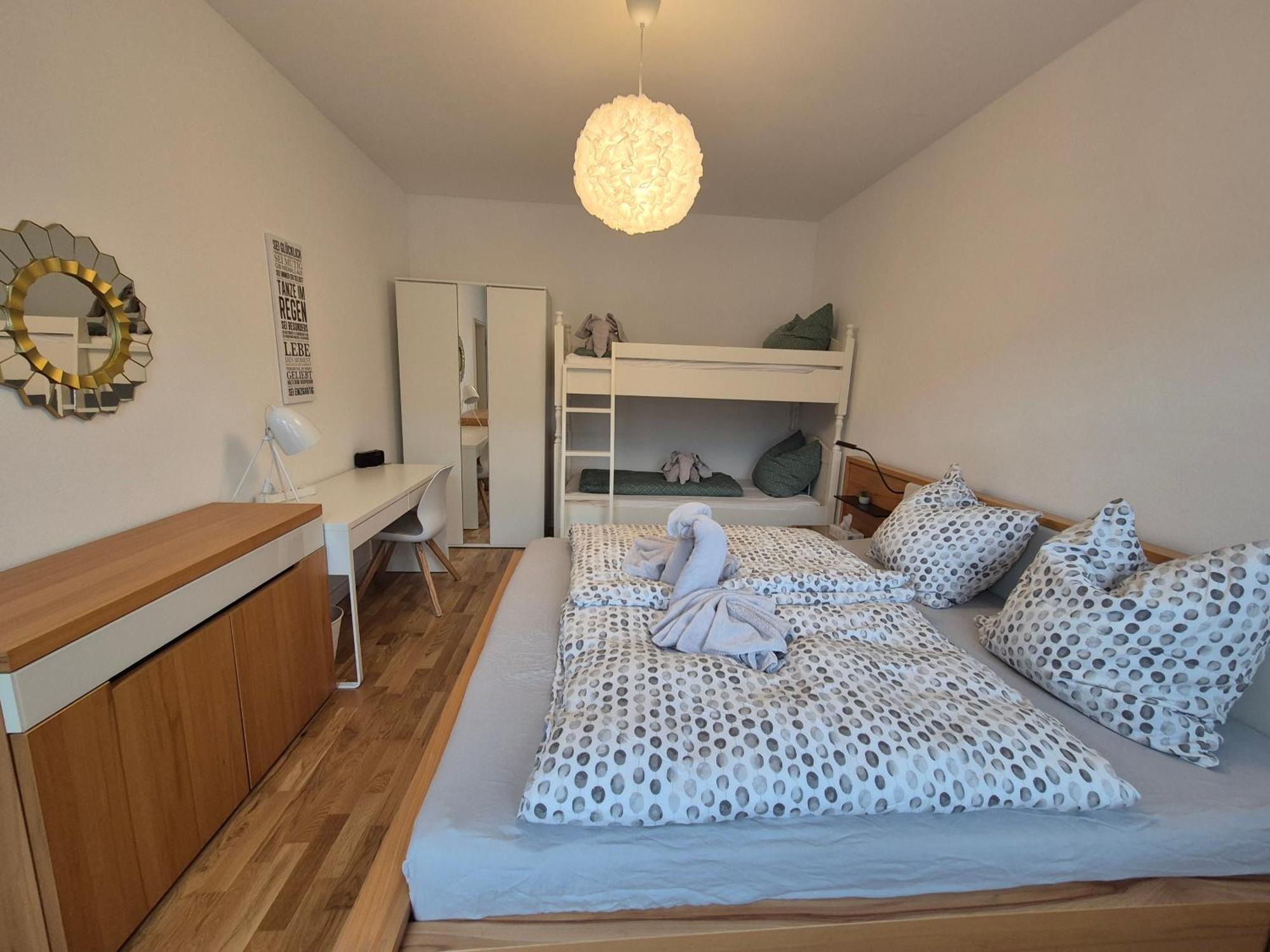 *****Saxonia De Luxe***** Neue & Hochwertige 50Qm² 2-Zimmer-Ferienwohnung In Chemnitz Mit Parkplatz & Wie Zuhause Wohlfuehlatmosphaere - My Feel@Home Apartment In Chemnitz Kültér fotó